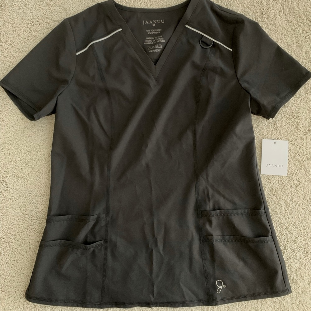 Women’s Jaanuu Scrub Top